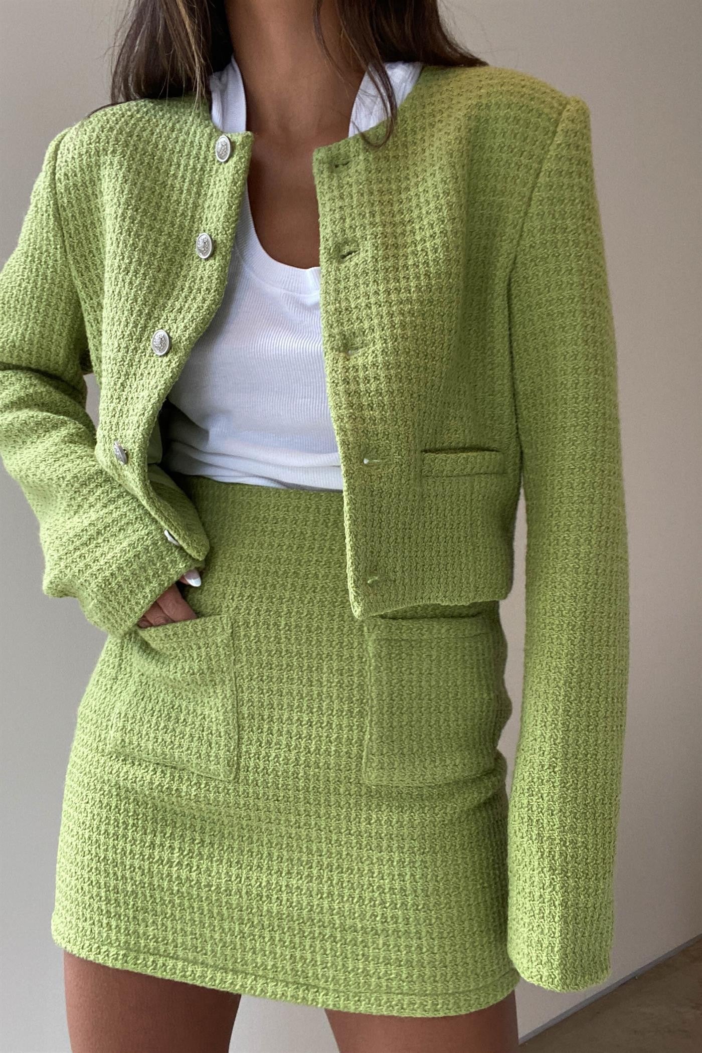 Tweed Collarless Cropped Jacket in Green